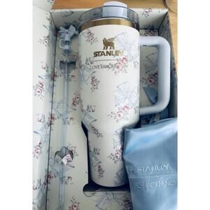 RARE The Stanley X LoveShackFancy Holiday Quencher | 40 OZ - Rosa Beaux Blue